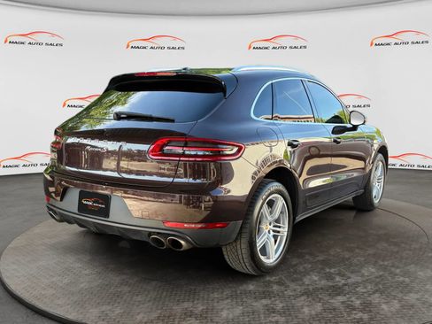 Used 2017 Porsche Macan S AWD/4WD image 10