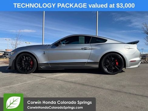 Used 2020 Ford Mustang Shelby GT500 w/ Technology Package image 5