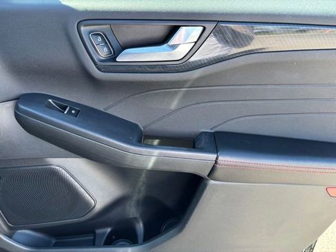 Used 2023 Ford Escape ST-Line image 21