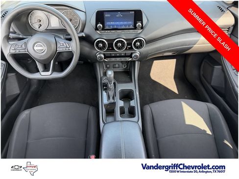 Used 2025 Nissan Sentra S FWD image 10
