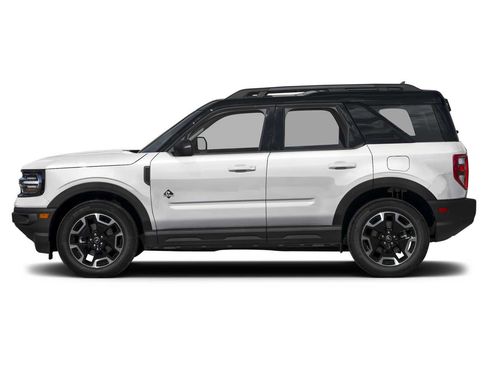 Used 2024 Ford Bronco Sport Outer Banks w/ Tech Package AWD/4WD image 3
