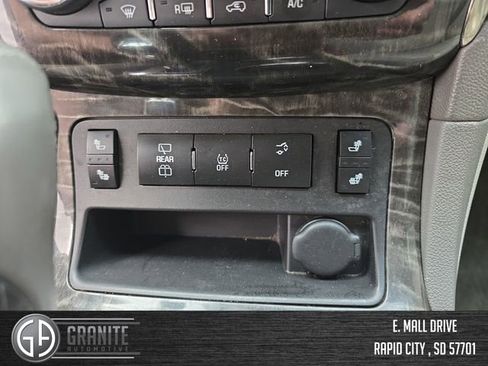 Used 2014 Buick Enclave Leather image 34
