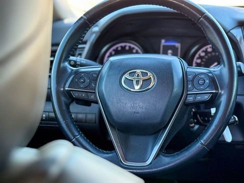 Used 2023 Toyota Camry SE FWD image 21
