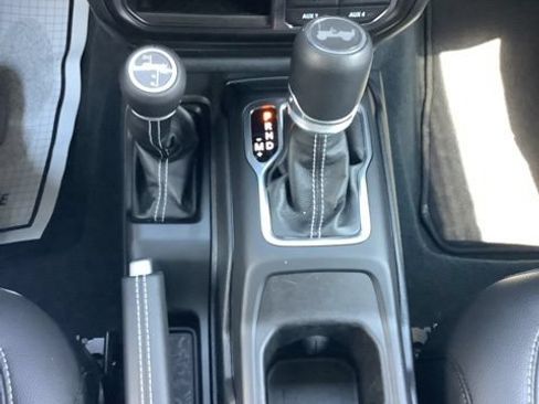 Used 2023 Jeep Wrangler Unlimited Sahara w/ Cold Weather Group AWD/4WD image 33