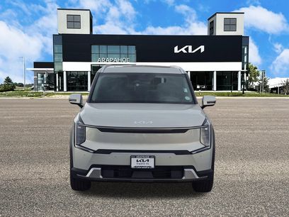 New 2026 Kia EV9 Wind