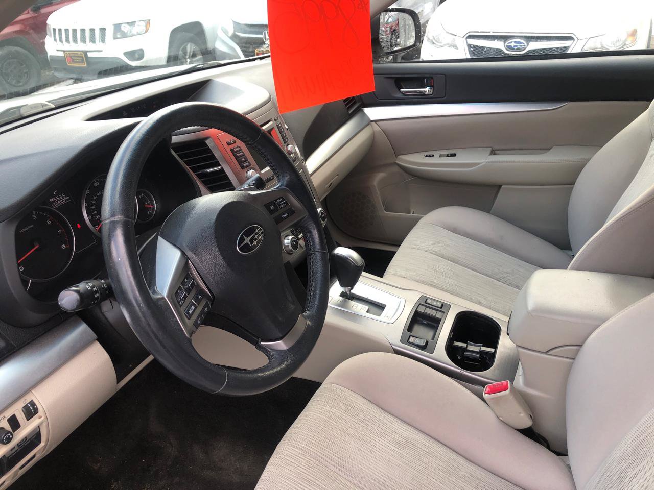 Used 2014 Subaru Outback 2.5i Premium AWD/4WD image 9