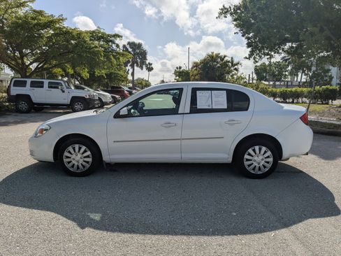 Used 2010 Chevrolet Cobalt LT image 7