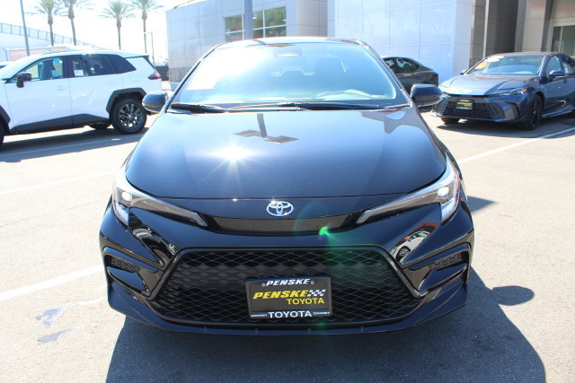 Certified 2026 Toyota Corolla SE FWD image 3