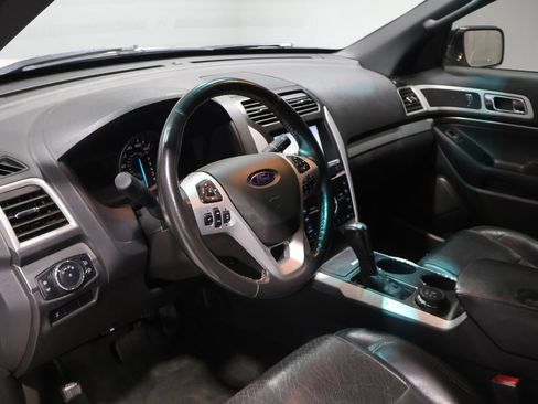 Used 2013 Ford Explorer Sport AWD/4WD image 14