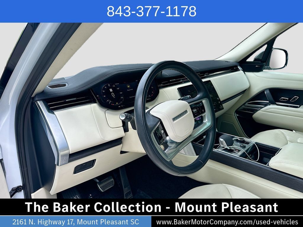 Used 2023 Land Rover Range Rover SE AWD/4WD image 9