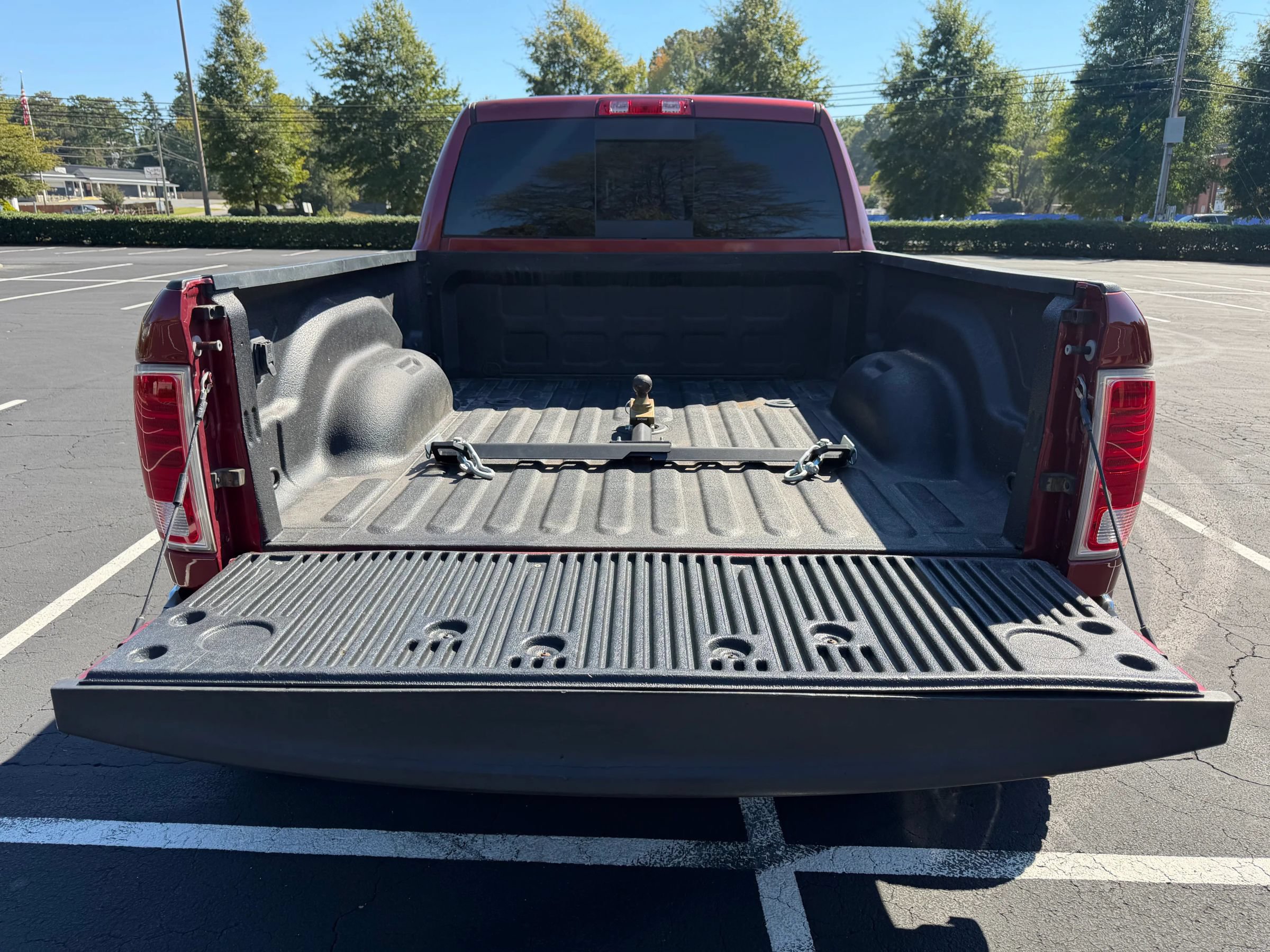 Used 2015 RAM 3500 Laramie AWD/4WD image 9