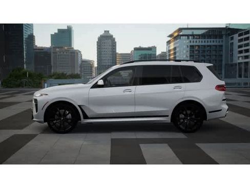 New 2027 BMW X7 xDrive40i AWD/4WD image 4