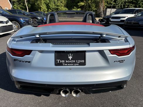 Used 2021 Jaguar F-TYPE R-Dynamic image 4