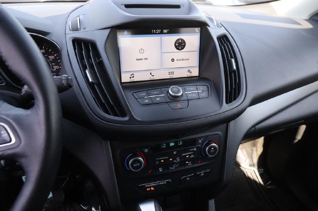 Used 2018 Ford Escape SEL FWD image 15