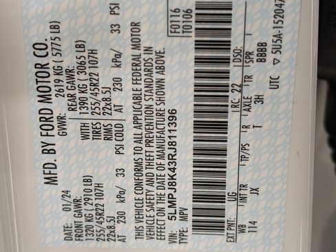 Used 2024 Lincoln Nautilus Reserve w/ Equipment Group 202A image 20