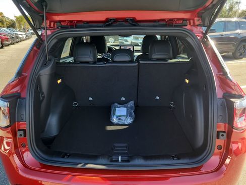 New 2026 Jeep Compass Limited image 9