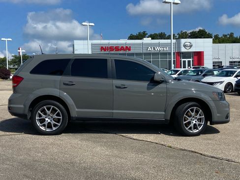 Used 2019 Dodge Journey GT AWD/4WD image 2