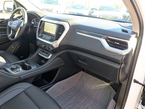 Certified 2023 GMC Acadia SLT w/ Elevation Edition image 12