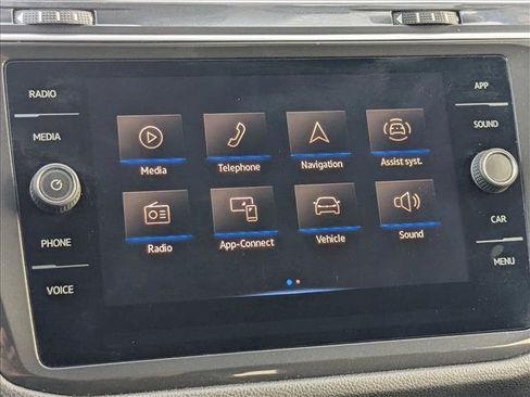 Used 2024 Volkswagen Tiguan S image 14