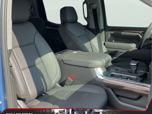 New 2026 GMC Sierra 1500 Elevation w/ Elevation Premium Package image 18