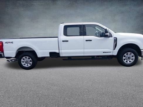 Used 2024 Ford F250 XLT image 6