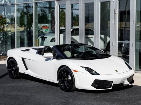 Used 2014 Lamborghini Gallardo LP 550-2 image 22