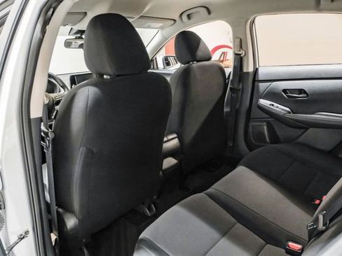 Used 2024 Nissan Sentra S image 40