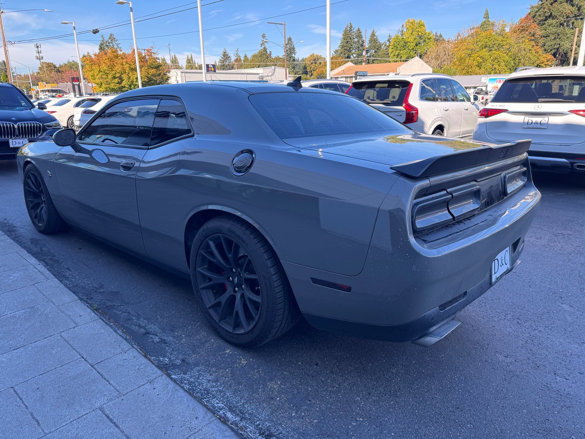 Used 2018 Dodge Challenger R/T Scat Pack RWD image 2