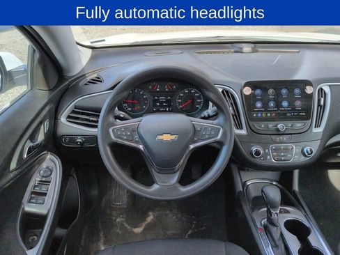 Used 2024 Chevrolet Malibu LT FWD image 12