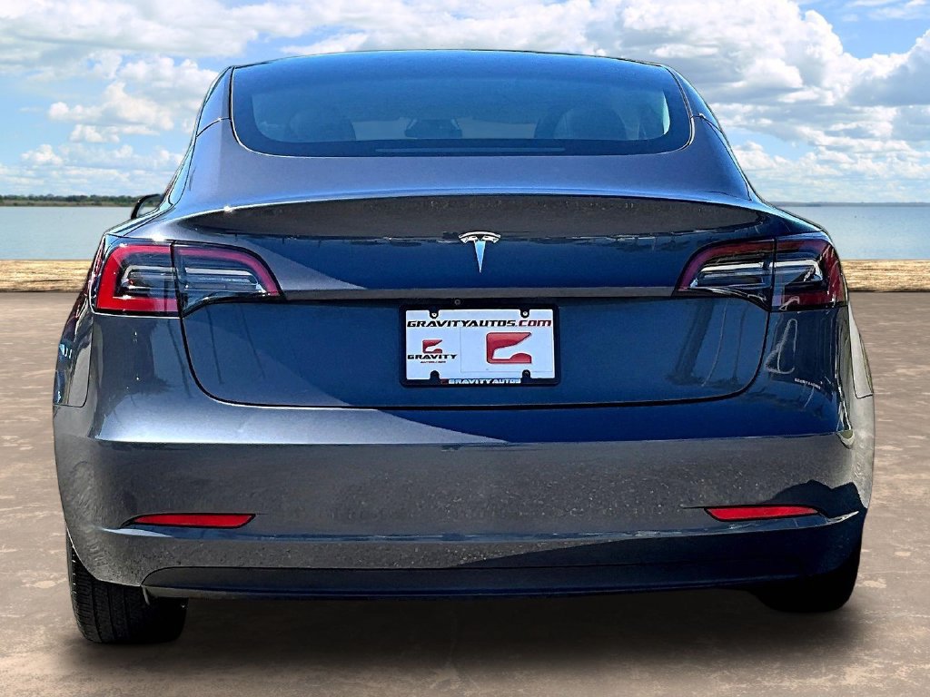 Used 2023 Tesla Model 3 Standard Range RWD image 5
