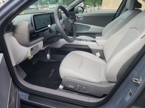 Used 2023 Hyundai Ioniq 6 SEL AWD/4WD image 5
