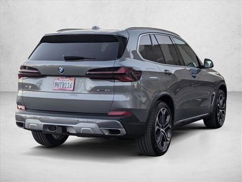 Certified 2024 BMW X5 xDrive40i w/ Premium Package image 5