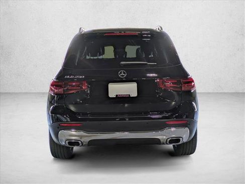 Certified 2025 Mercedes-Benz GLB 250 image 6