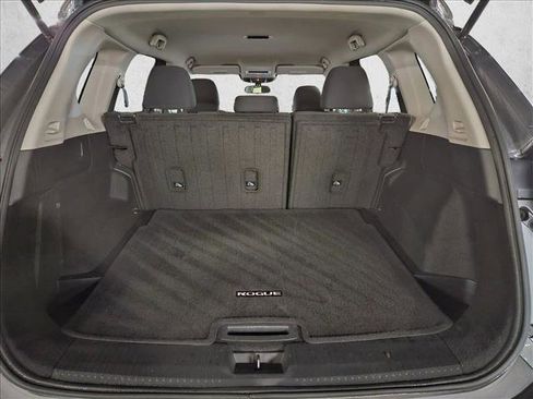 Used 2023 Nissan Rogue S FWD image 6