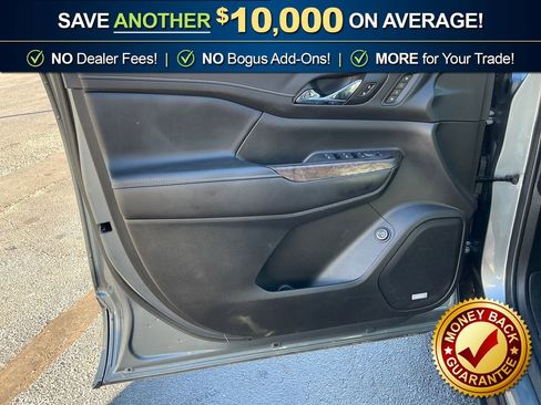 Used 2021 GMC Acadia Denali w/ Denali Ultimate Package image 14