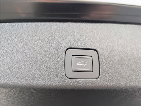 New 2026 Buick Encore GX Avenir w/ Avenir Technology Package image 11