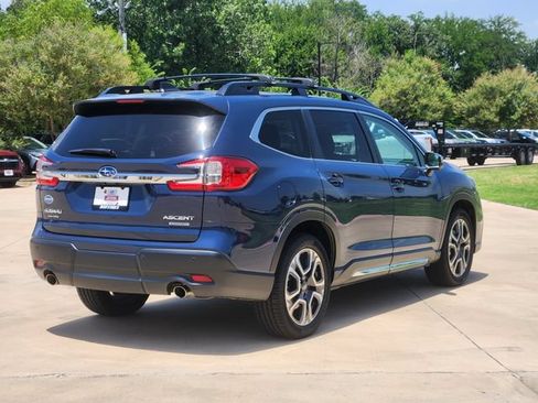 Used 2023 Subaru Ascent Limited w/ Technology Package AWD/4WD image 7