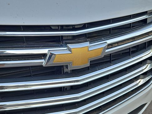 Certified 2019 Chevrolet Traverse High Country w/ LPO, Floor Liner Package AWD/4WD image 13