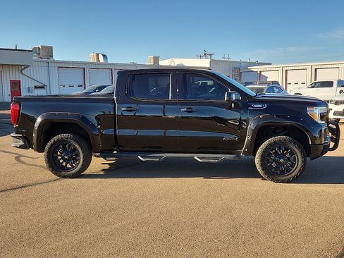Used 2022 GMC Sierra 1500 AT4 w/ AT4 Preferred Package image 5