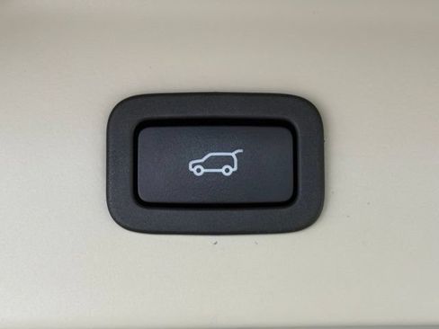 Used 2020 Land Rover Range Rover HSE AWD/4WD image 18