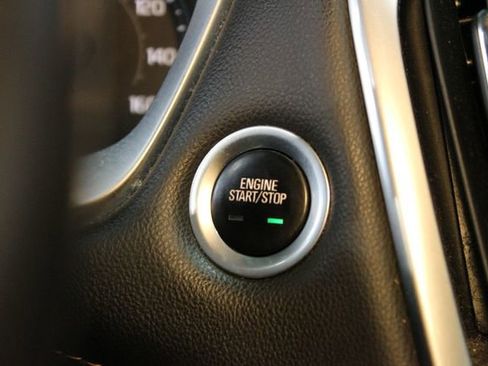 Used 2019 Chevrolet Traverse LT image 26