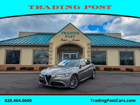 Used 2017 Alfa Romeo Giulia Sprint w/ Cold Weather Package image 1