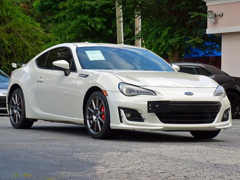 Used 2017 Subaru BRZ Limited w/ Performance Package RWD image 9