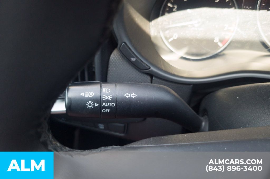 Used 2025 MAZDA CX-50 AWD 2.5 S w/ Preferred Package image 33