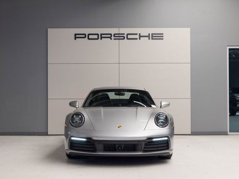 Certified 2020 Porsche 911 Carrera image 10