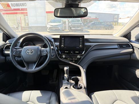 Used 2024 Toyota Camry SE w/ Cold Weather Package AWD/4WD image 12