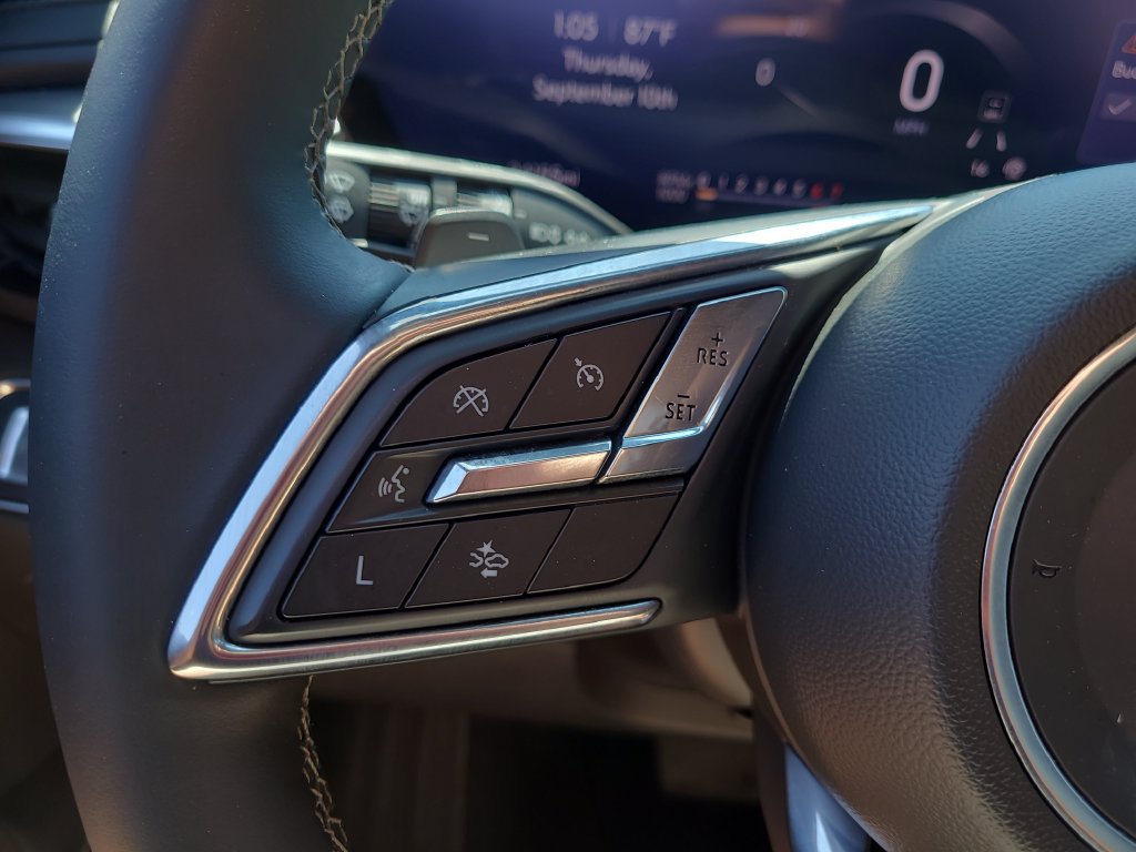 Used 2025 Buick Enclave Preferred FWD image 28