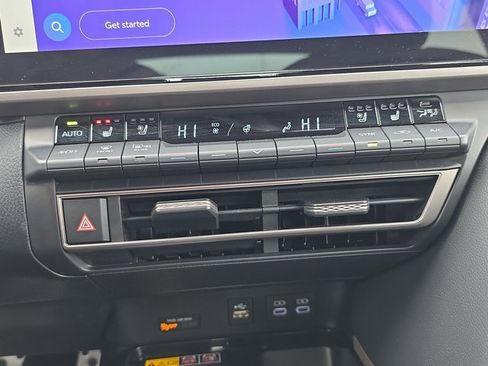 Used 2025 Toyota Camry XSE w/ Premium Plus Package image 22