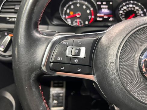Used 2019 Volkswagen GTI Autobahn image 34