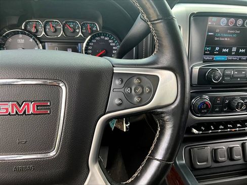 Used 2018 GMC Sierra 1500 SLT AWD/4WD image 14